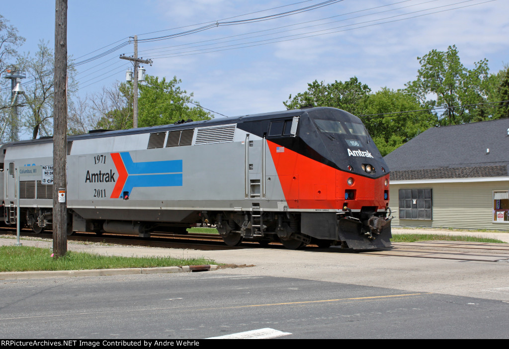 AMTK 156 in Phase I heritage paint leads the four-car eastbound 'Builder